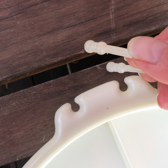 Vintage “Party Susan” Tupperware Divided Tray-Lid & Removable Handle-12in - Picture 10 of 13